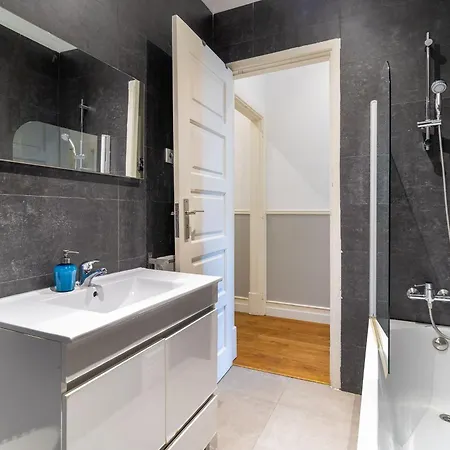 Apartment Chagas 17 By Central Hill Apartments