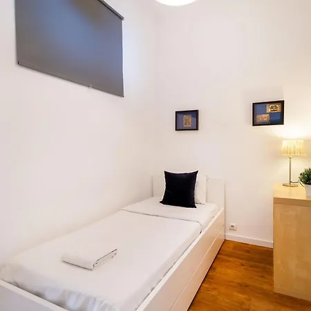 Chagas 17 By Central Hill Apartments *