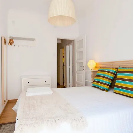 Apartment Chagas 17 By Central Hill Apartments Lisbon