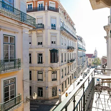 Apartment Chagas 17 By Central Hill Apartments